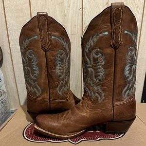 Like new, my feet are just too wide for them to fit comfortably. Beautiful boot